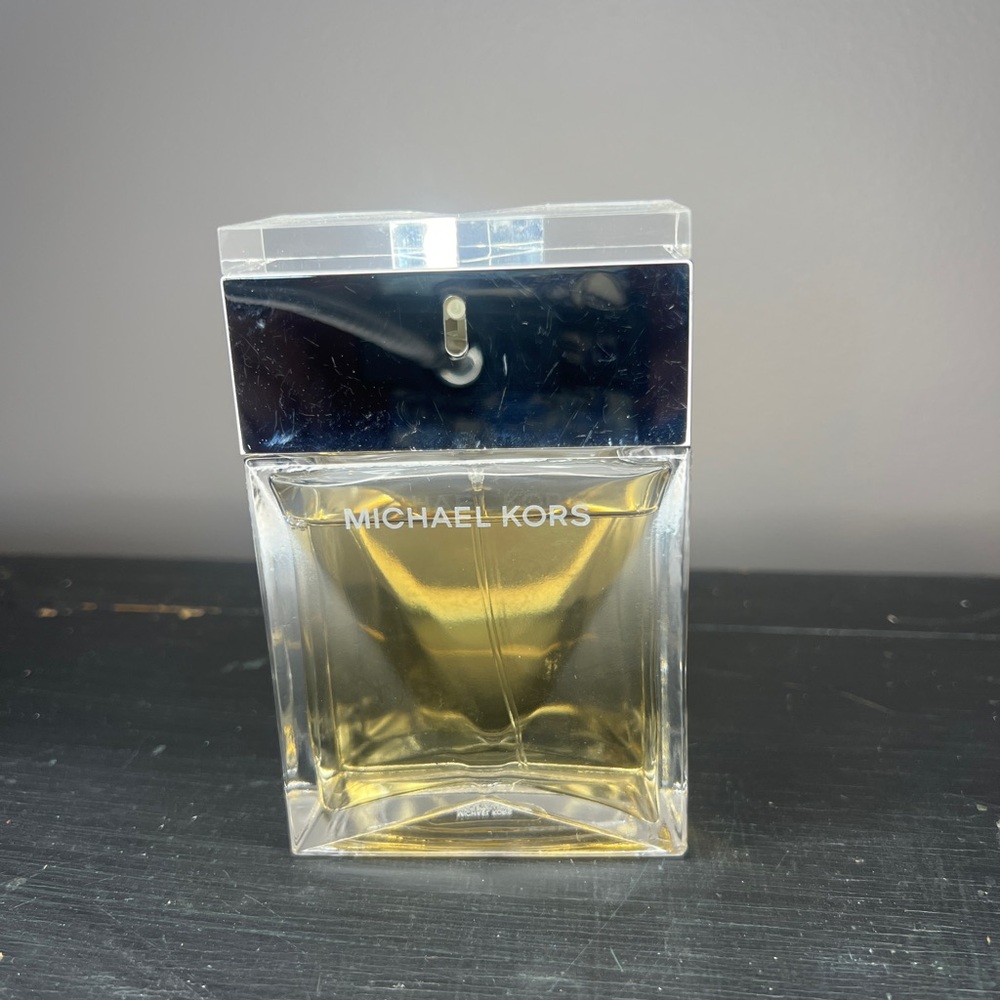 Perfume Bundle - Picture 12 of 15
